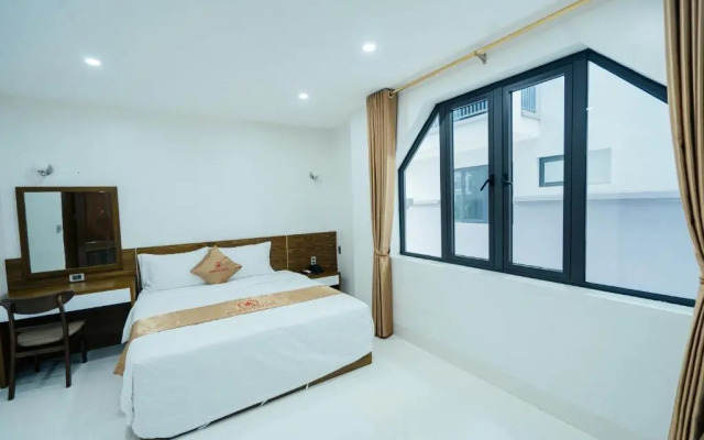 Starway Hotel