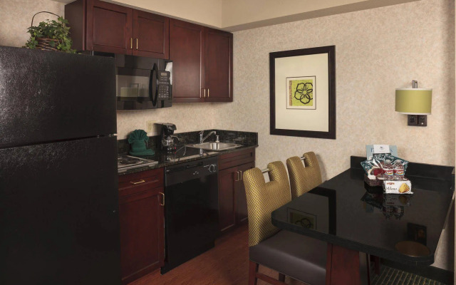 Homewood Suites by Hilton Dallas Market Center