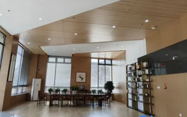 Fuyu Hotel
