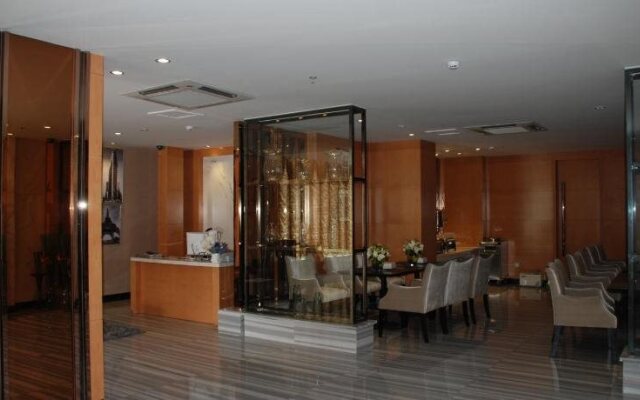 Chengdu Carmen Hotel