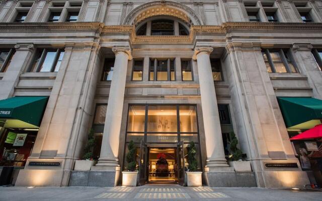 Magnolia Hotel Dallas Downtown