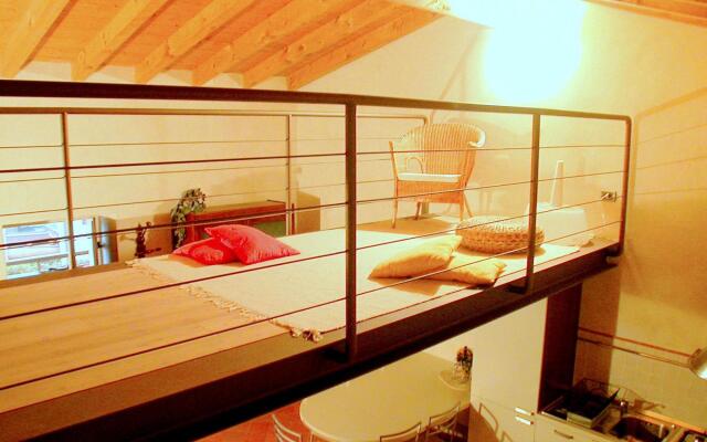 Luxurious Holiday Home in Salò with Swimming Pool