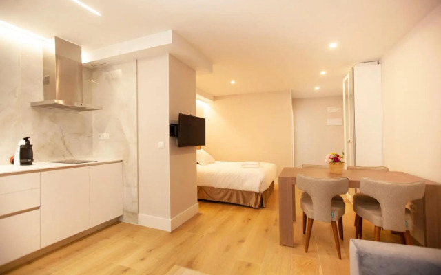 Apartamentos Reina Victoria