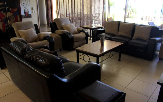 Sonoran Sun 3BR Ground SE 109 by Casago