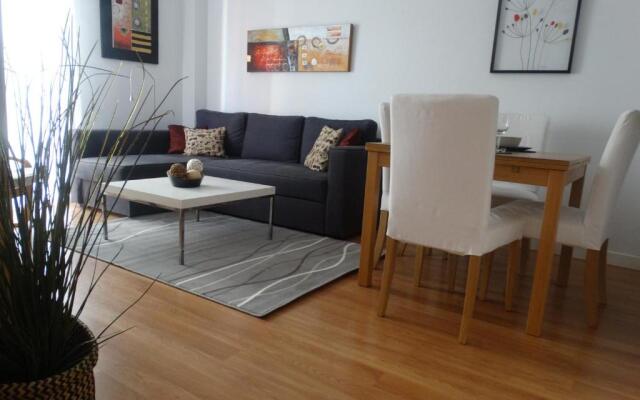 Málaga Apartamentos - Montaño, 18