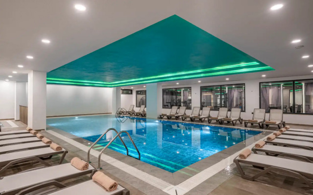Vox Maris Resort