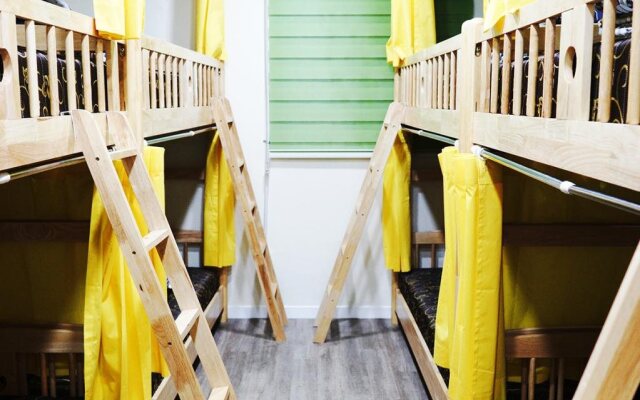 Onna Guesthouse - Hostel