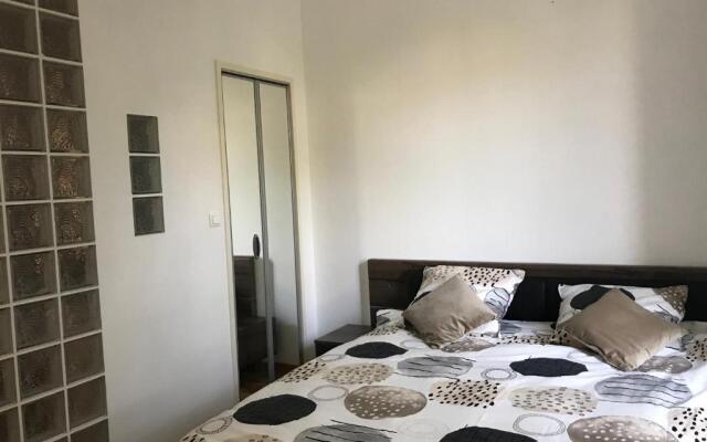 Vittel, Appt 55 m2, en face du parc Thermal