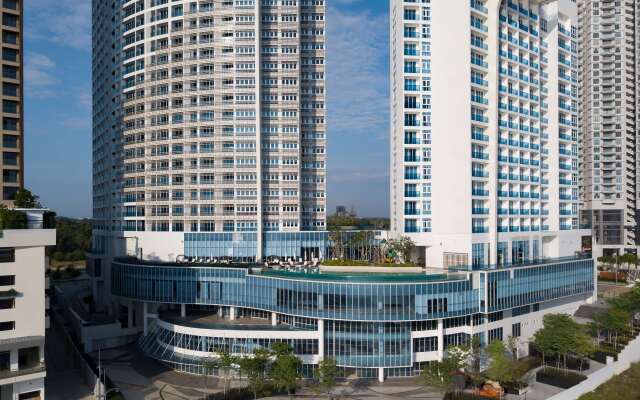 Pinetree Marina Resort