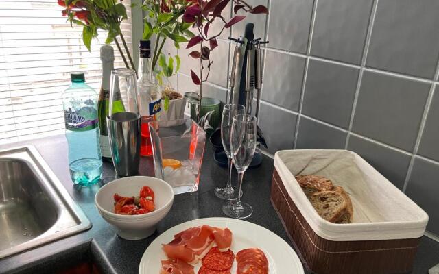 Elegant well appointed maisonette 105m2
