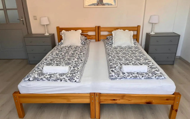 Pacsirta Apartman Grand
