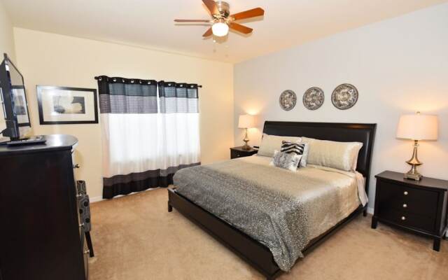 Watersong Resort Five-bedroom
