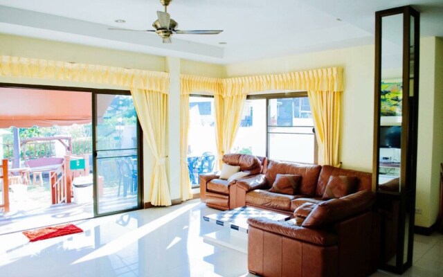 Living Private Villa by Nay