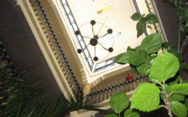 Riad Eraounak Souiri Hotel