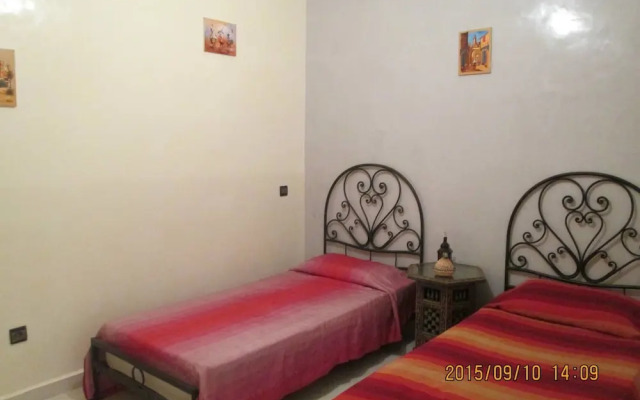 Zwina Appart, A Small, Cozy Family Nest