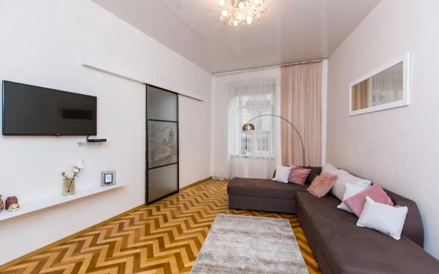 SoVA apartment str Gnatyuka 18
