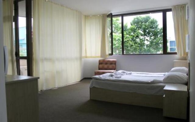 Biser Aparthotel