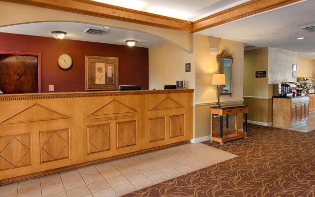 SureStay Plus Hotel by Best Western Tarboro