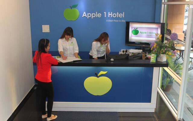 Apple 1 Hotel Queensbay