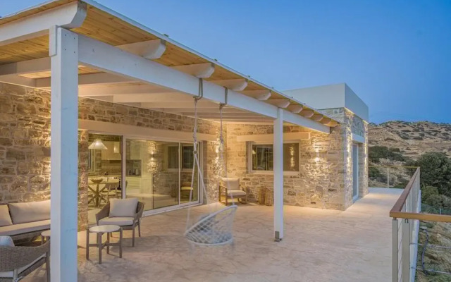 Villa Nala With Pool by Matala