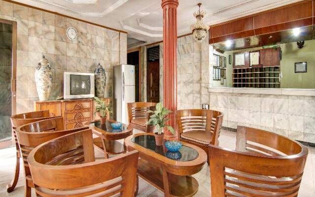 Hotel Tampan by OYO Rooms