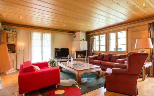 Luxurious Chalet in Zweisimmen near Ski Area