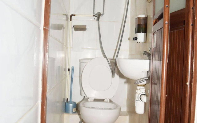 Om Guest House