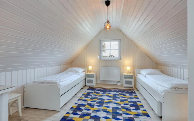 Stunning Home in Zerpenschleuse With 2 Bedrooms, Wifi and Sauna