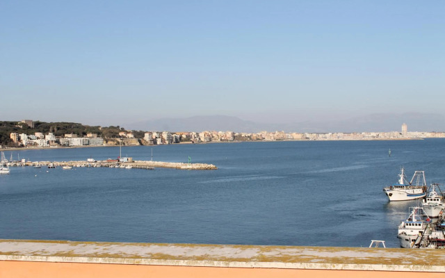 Attico Il Gabbiano (Centralissimo Porto di Anzio)