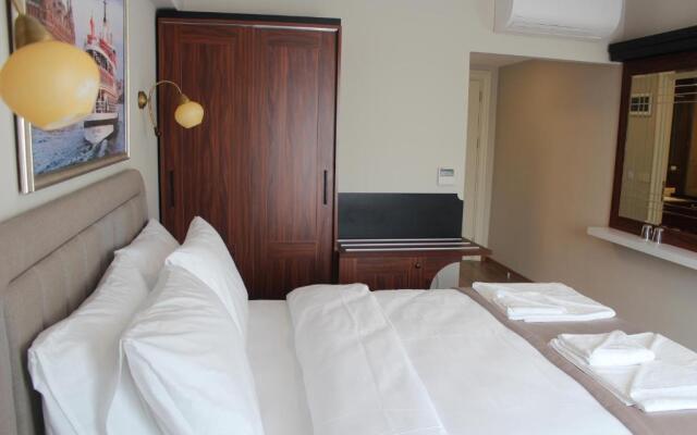 Armida City Hotel