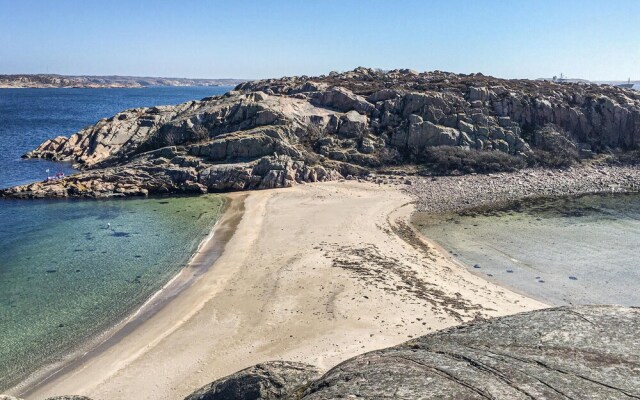 Awesome Home in Bohus-malmön With 1 Bedrooms and Wifi