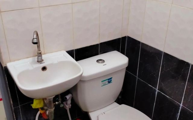 V.F. Riton Apartelle