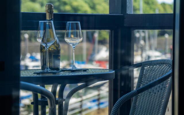 Marina View - 1 Bedroom Apartment - Neyland Marina