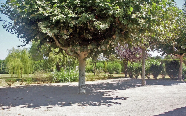 Sprawling Villa in Saint-tropez With Swimming Pool