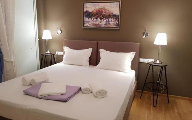 Stylish Urban Apartment