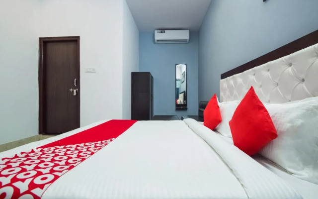 Yash Palace By OYO Rooms
