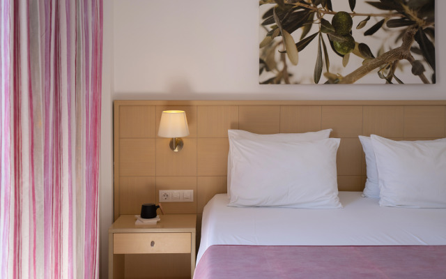 Sunshine Hotel