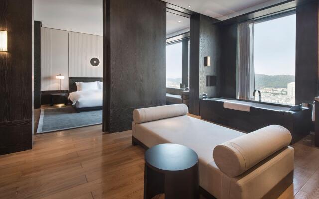 Hyatt Regency Wuhan Optics Valley