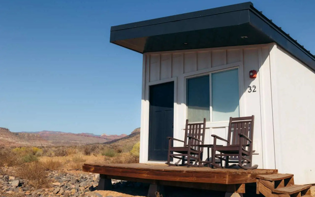 Zion Wildflower, BW Premier Collection