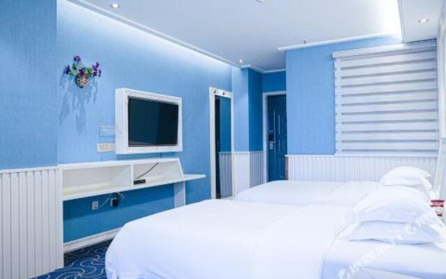 Jinhu Hotel