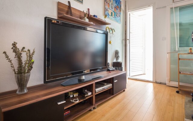 Spacious apt w Magnificent sea View & big Terrace