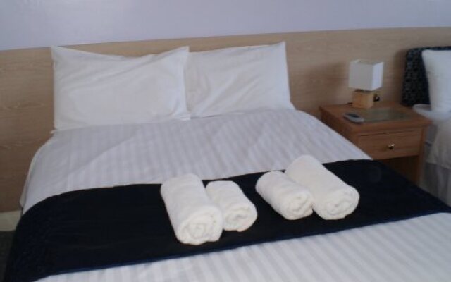 Avalon House Hotel