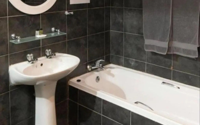 Gracelands Beach Lodge