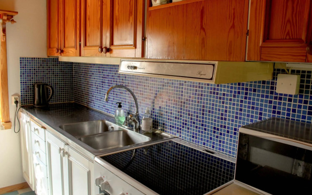 Beautiful 4-5 Persons Cottage in Alvdalen