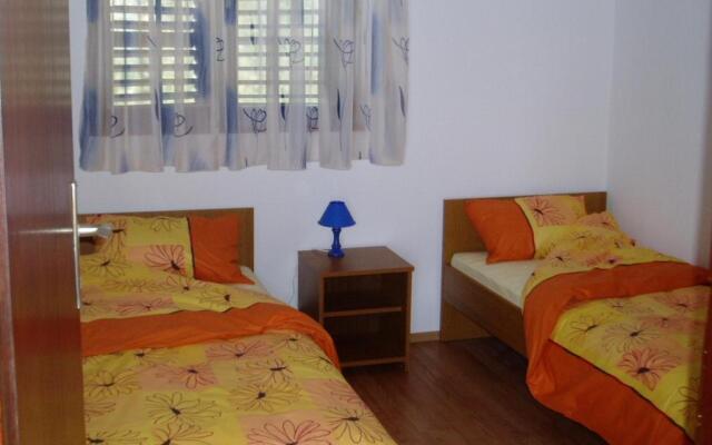 Apartments Belas
