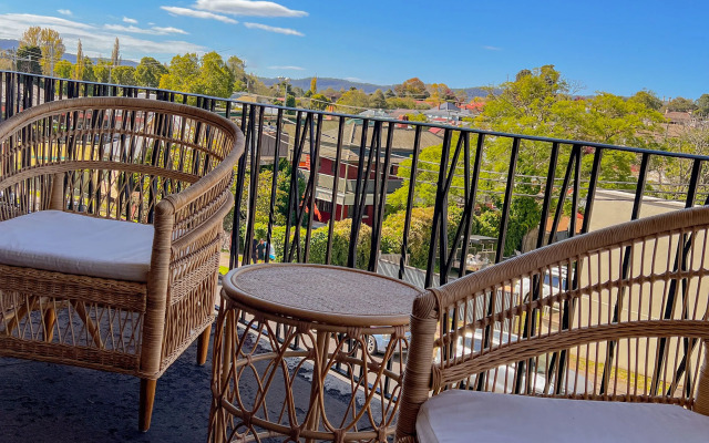 Commercial Hotel Bega