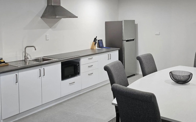 JetPark Hotel Hamilton Airport