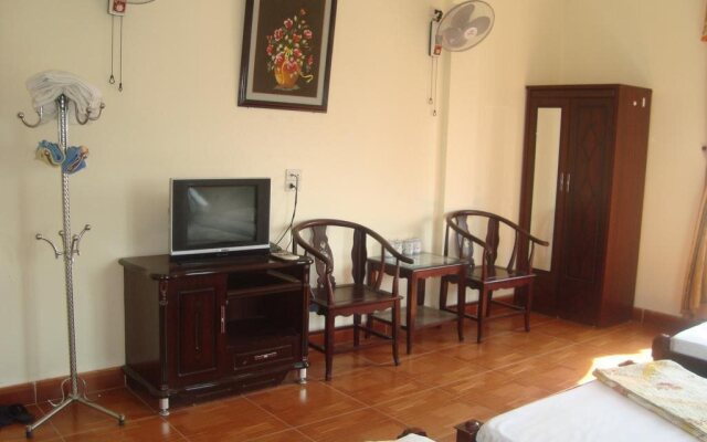 Phuong Ngan Hotel