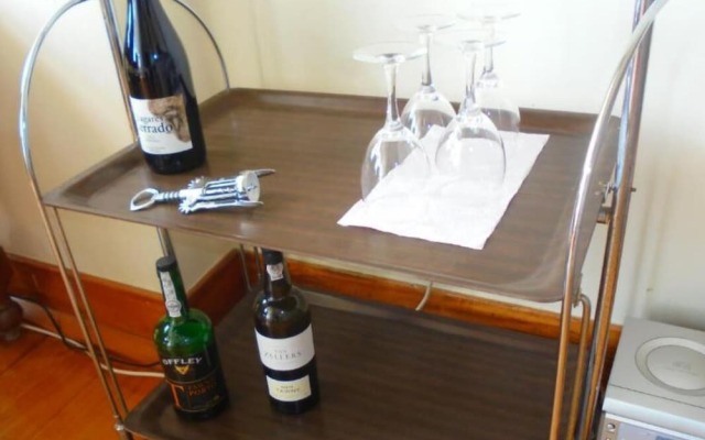 ALFAMA 3B - Balby's Bed&Breakfast