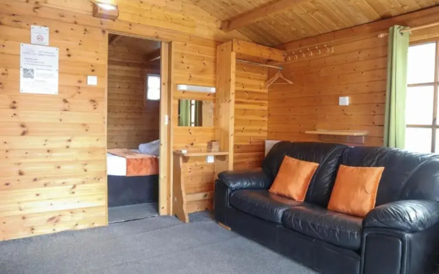 OYO Meadows Way Guest House